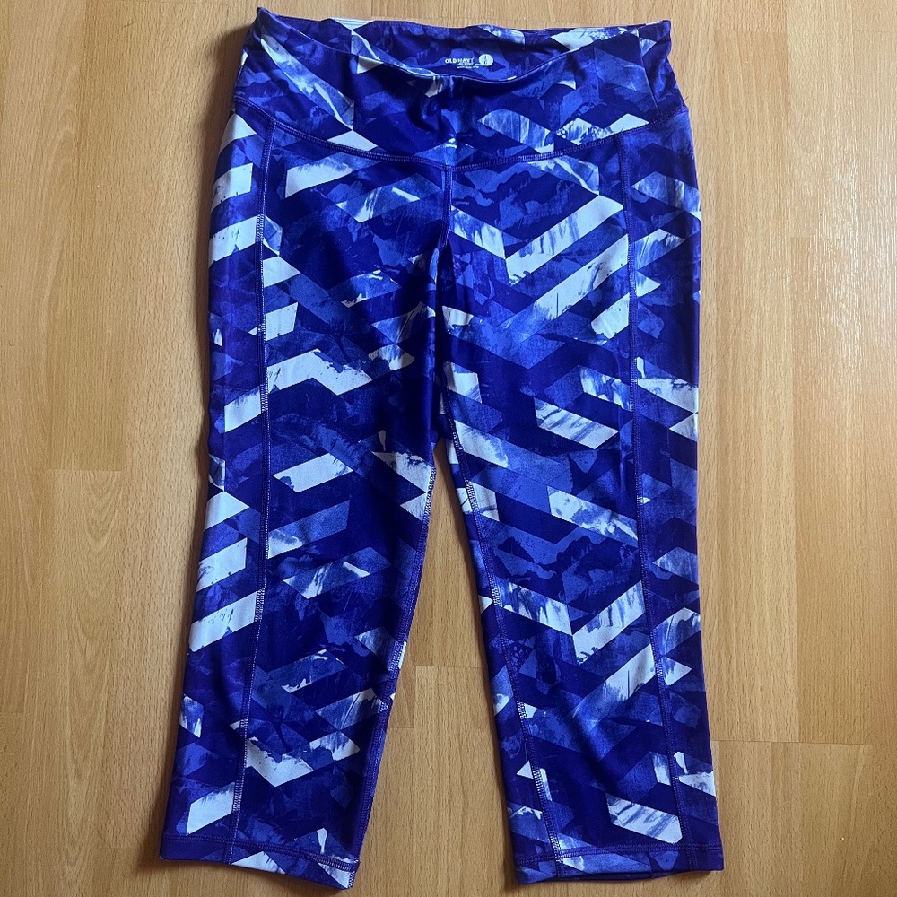 Capri purple leggings